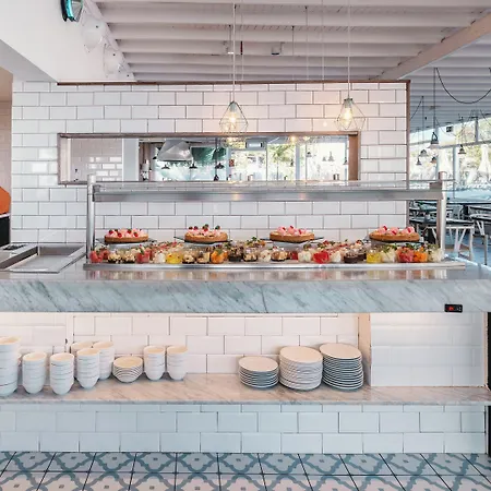 Отель Bluesea Alyssa